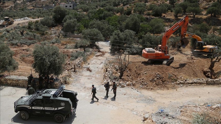 Israel Seizes 5,800 Dunams Near Jerusalem for Settlement Expansion